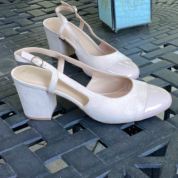 Kelly and Katie Dusty Rose block heel sandals - Picture 2 of 8